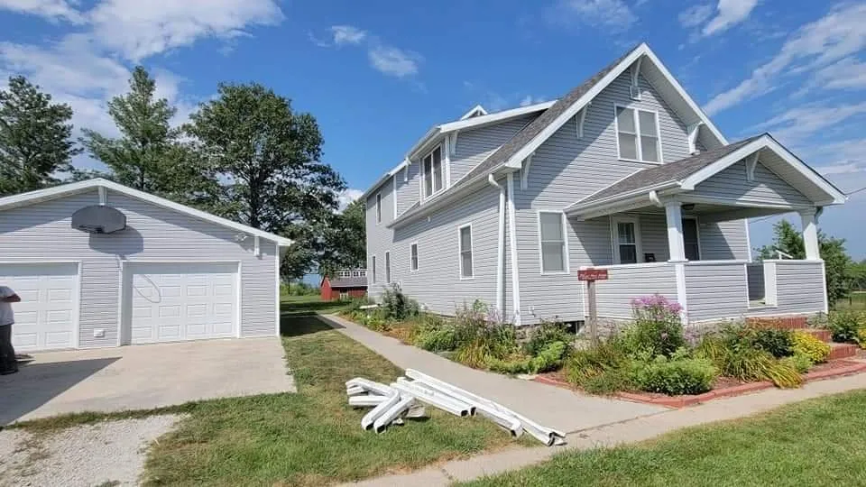 Slide of Utley Construction