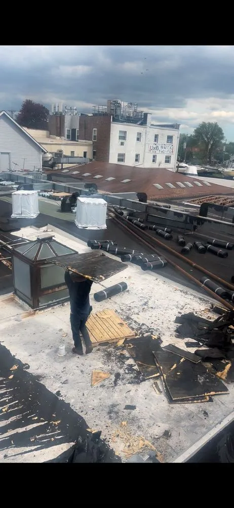 Slide of Uzma Contracting Group