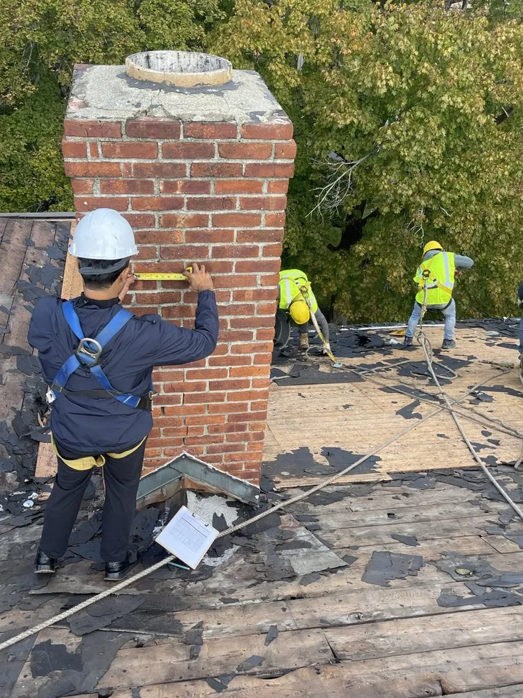 Slide of Uzma Contracting Group