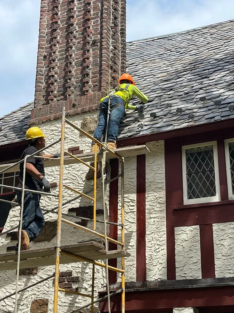 Slide of Uzma Contracting Group