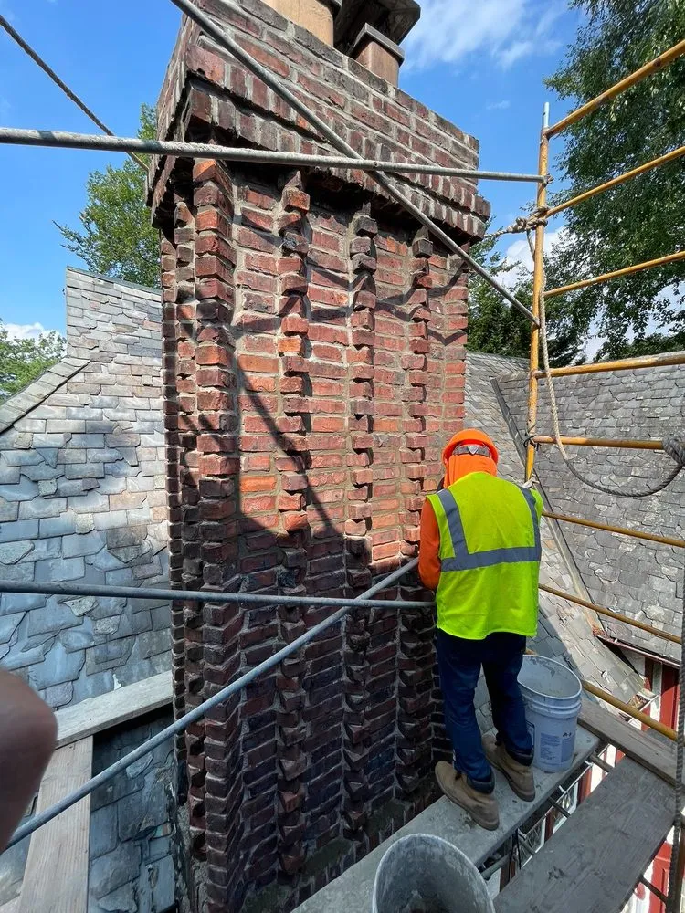 Slide of Uzma Contracting Group