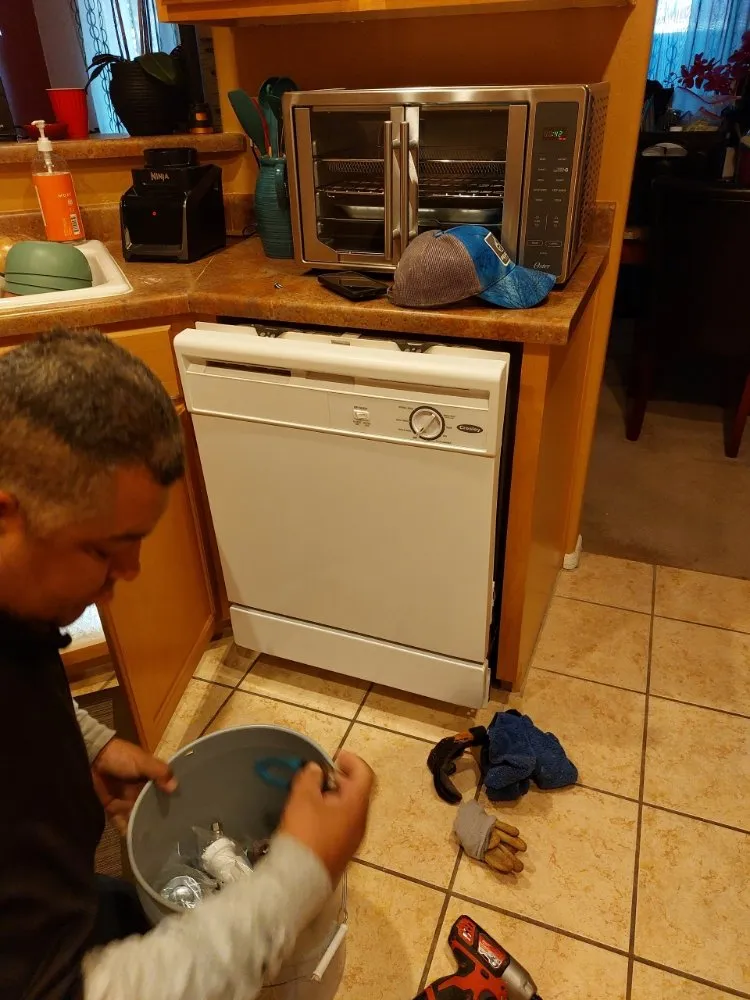 Slide of V & R Painting and Remodeling