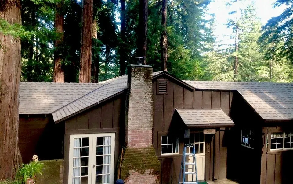 Slide of V Mendoza Roofing