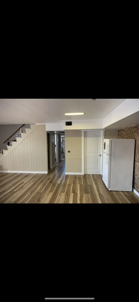 Slide of Vail Valley Handyman