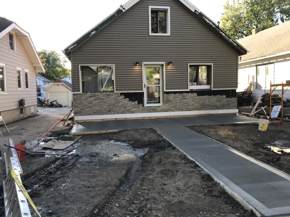 Slide of Vakulskas Construction