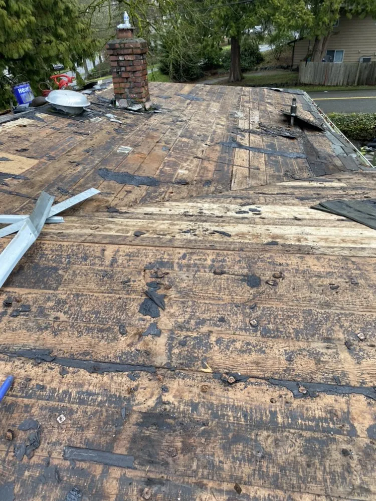 Slide of Valdez Roofing