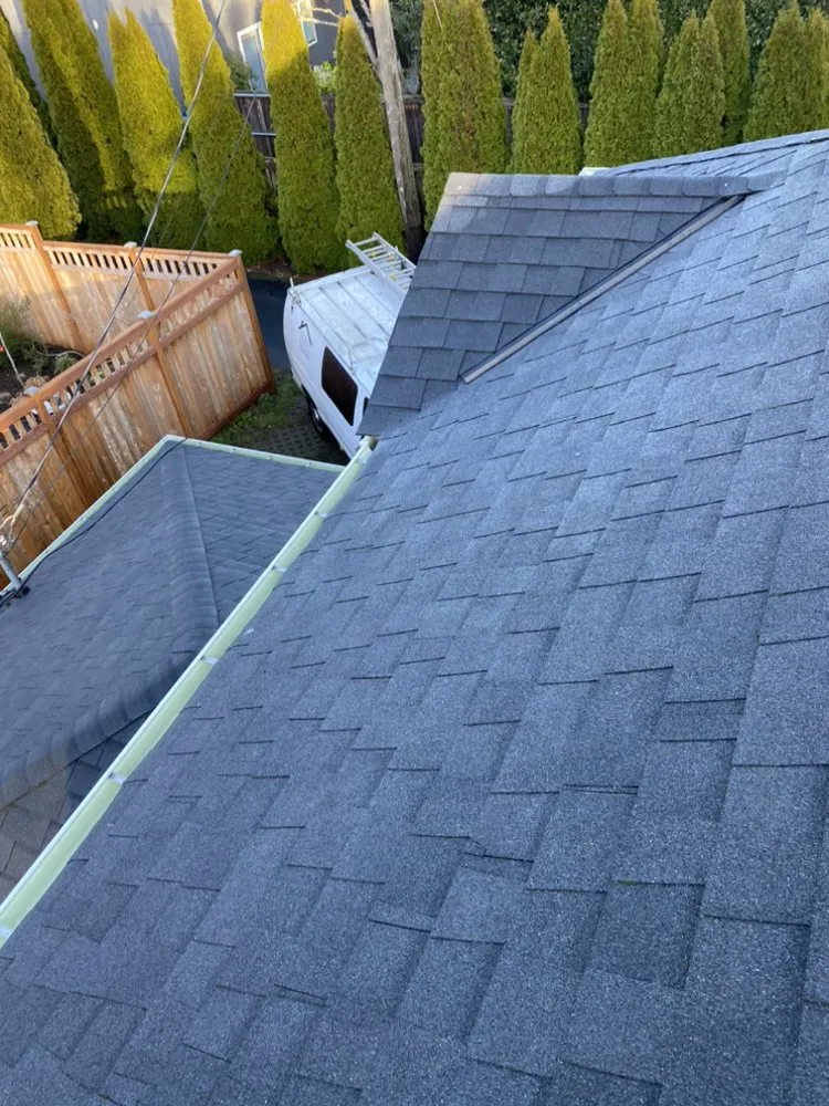 Slide of Valdez Roofing