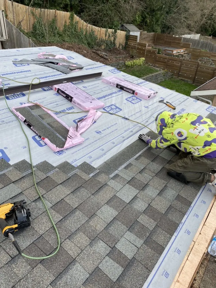 Slide of Valdez Roofing