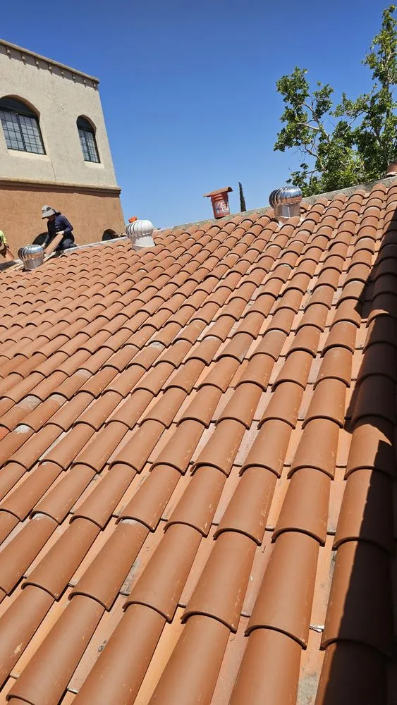 Slide of Valencia Roofing