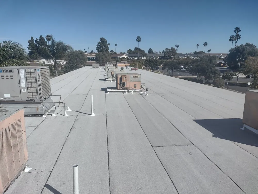 Slide of Valenz Roofing