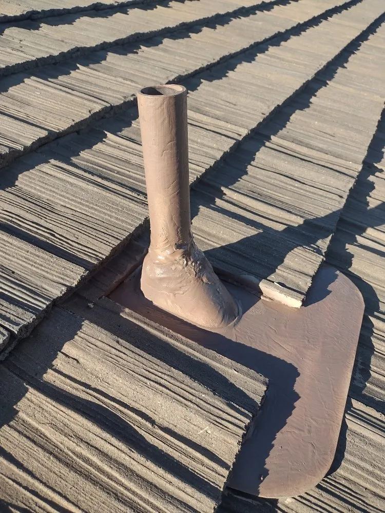 Slide of Valenz Roofing