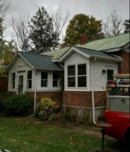 Slide of Valerio Roofing