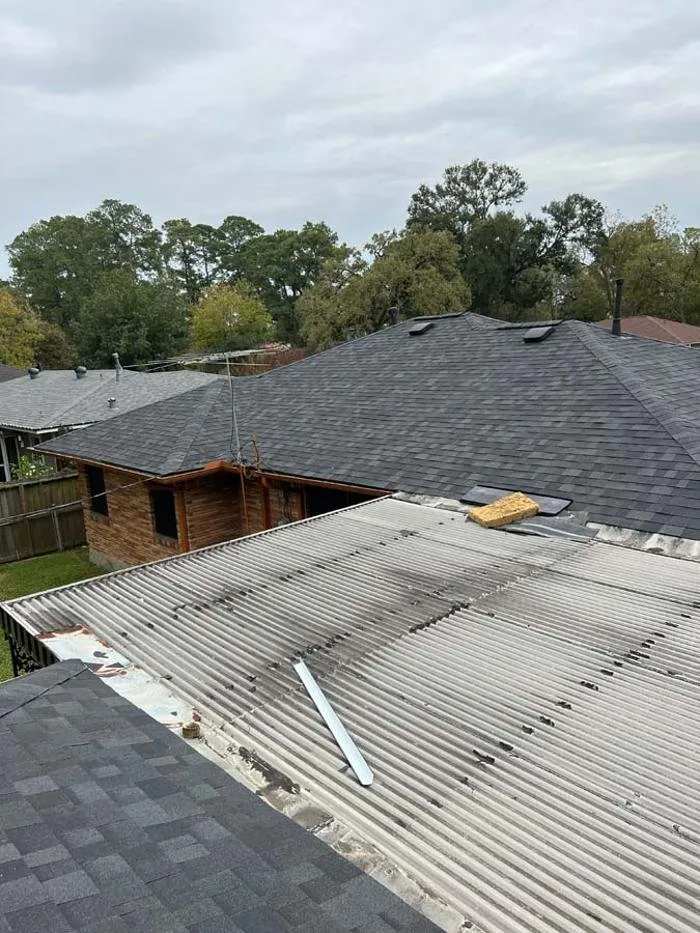 Slide of Valgua Construction