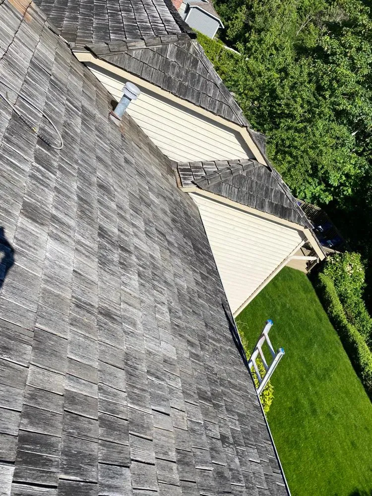 Slide of Valiant Roofing and Construction