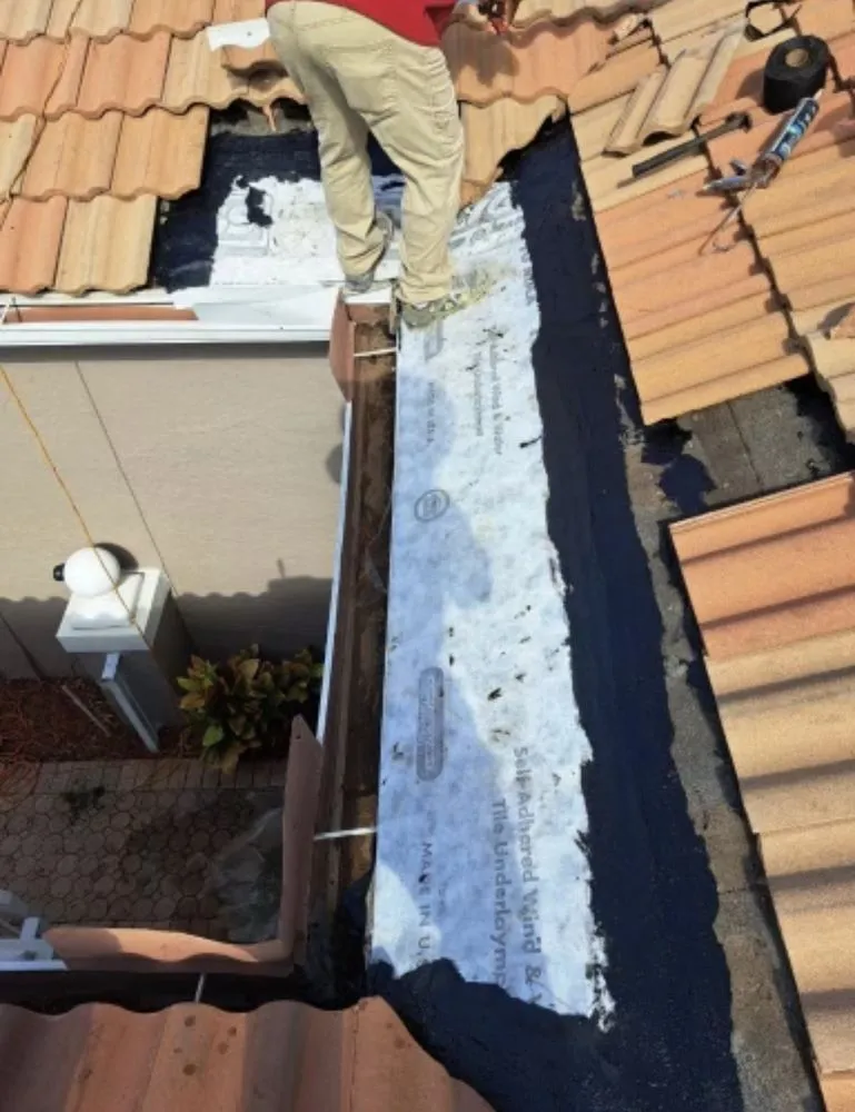 Slide of Valle Roofing Repairs