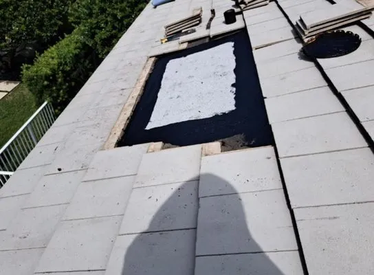 Valle Roofing Repairs Logo