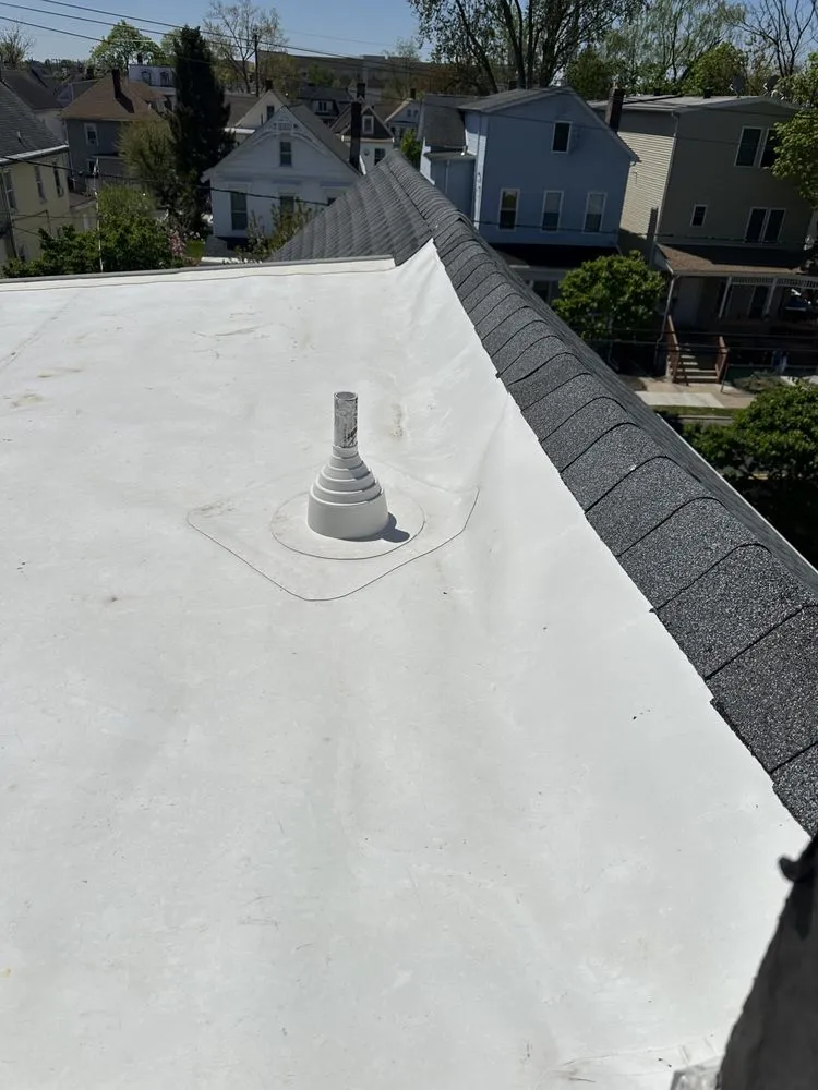 Local flat roof repair experts serving North Brunswick Township, NJ - Valley Contracting