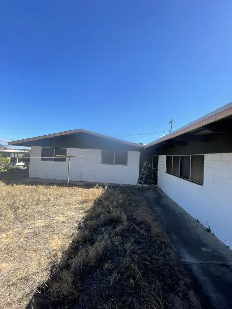 Slide of Valley Isle Roofing