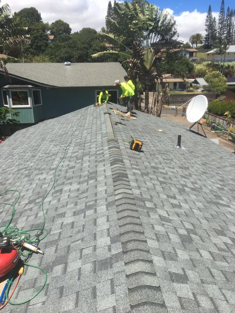 Slide of Valley Isle Roofing