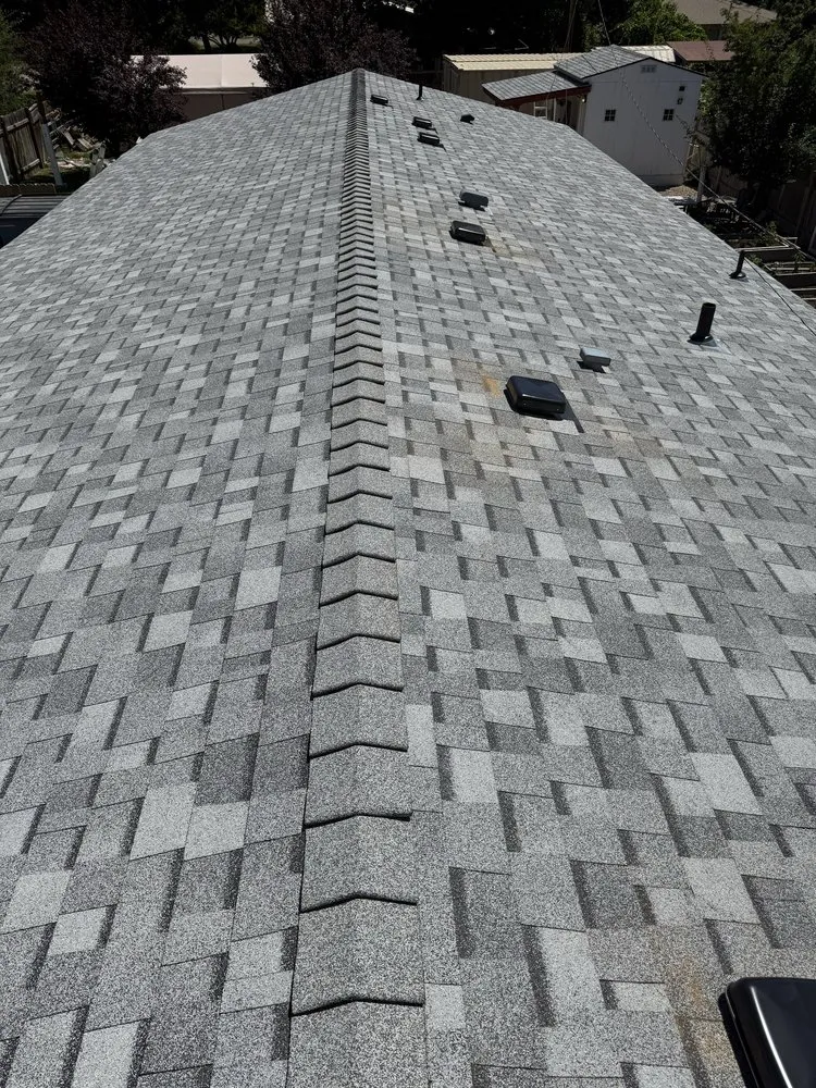 Slide of Valley Oak Roofing