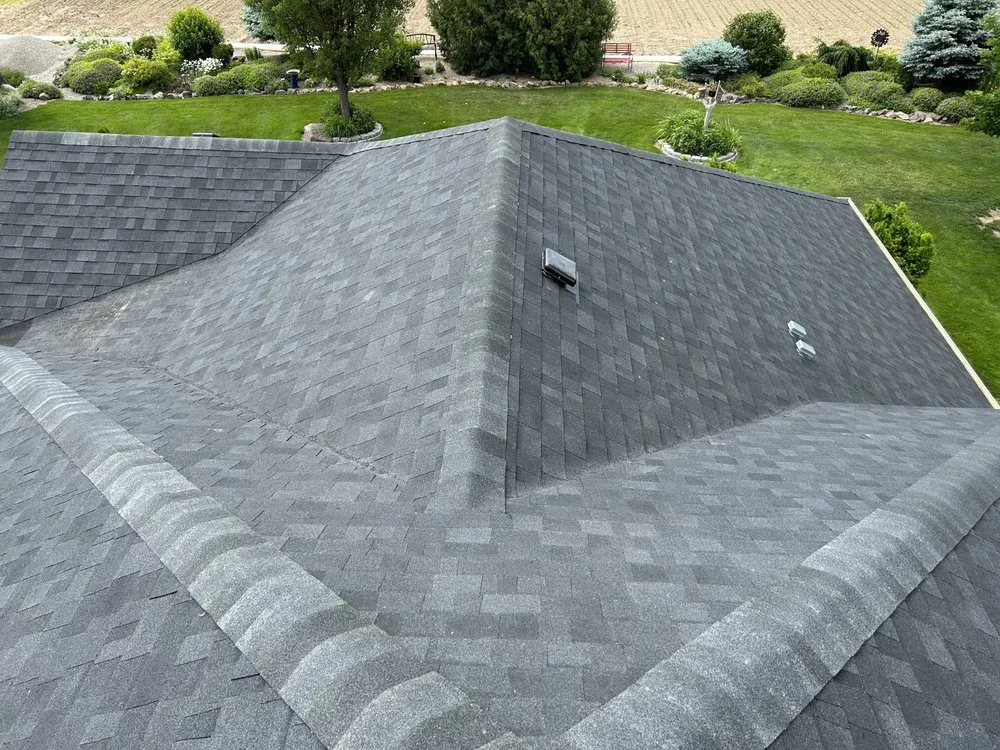 Slide of Valley Oak Roofing