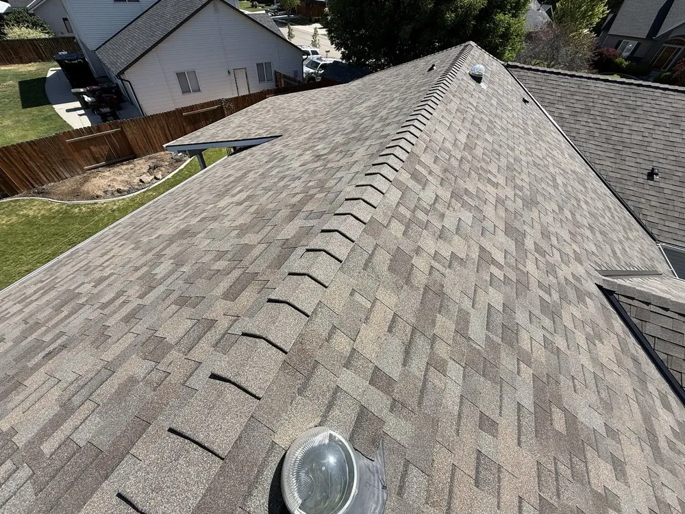 Slide of Valley Oak Roofing