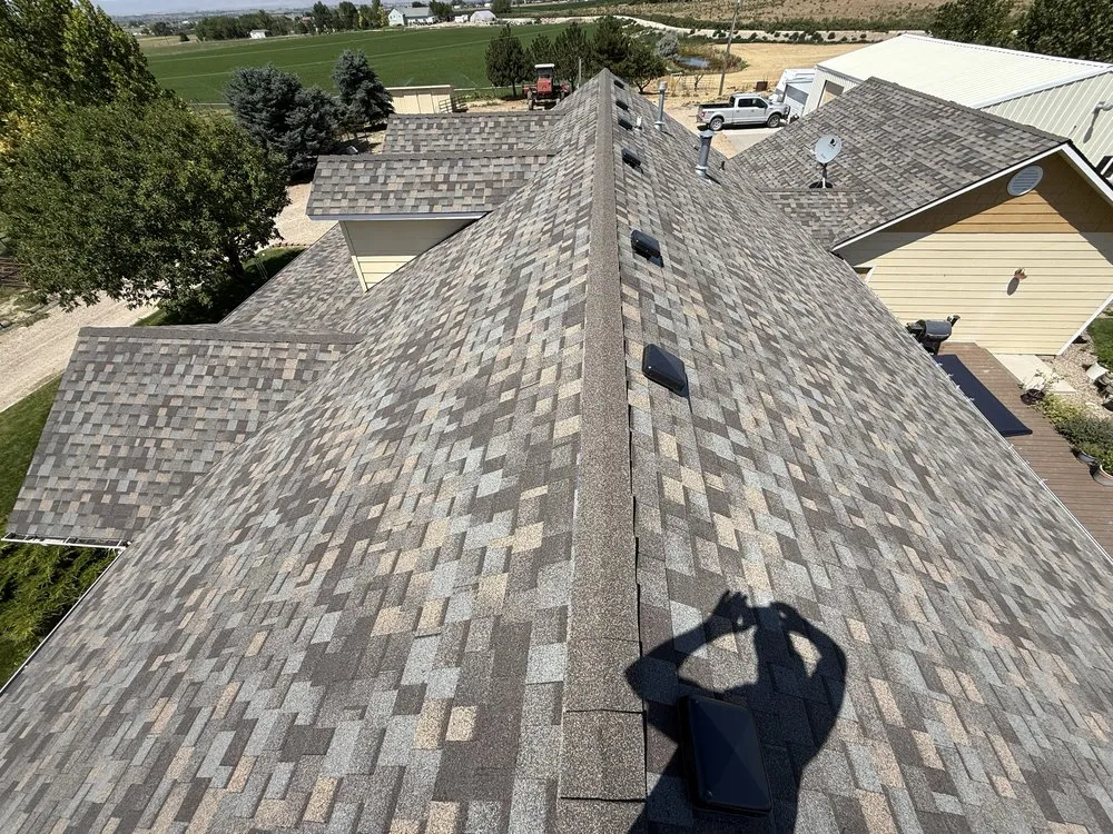 Slide of Valley Oak Roofing