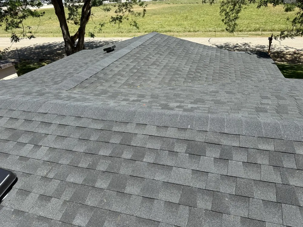 Slide of Valley Oak Roofing