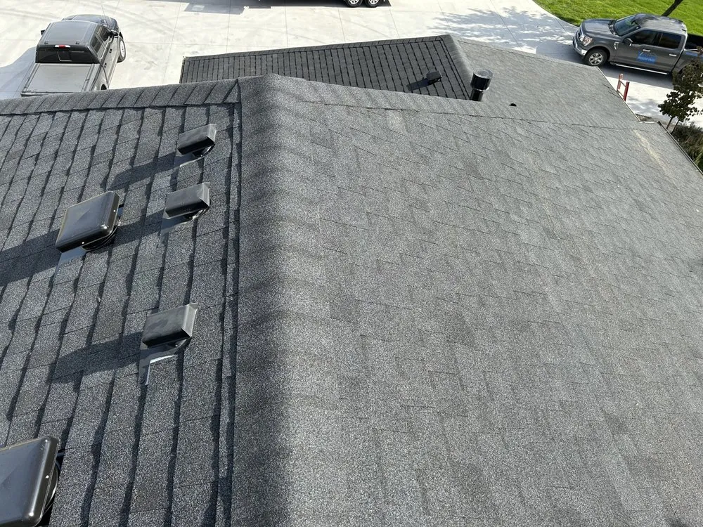 Slide of Valley Oak Roofing