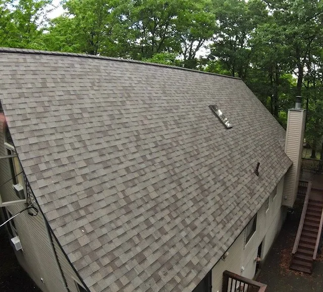 Slide of Valley Peak Roofing