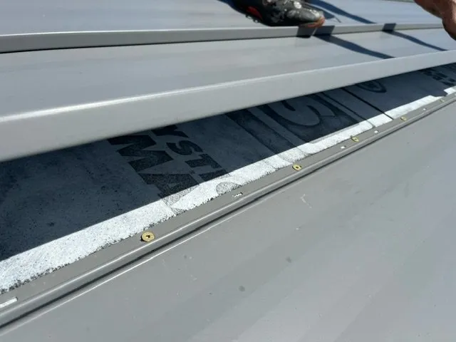 Slide of Valley Ridge Roofing