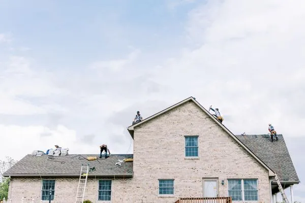 Valley Roofing & Exteriors