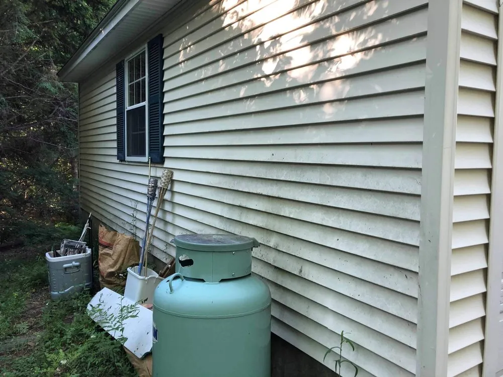 Slide of Valley Roofs & More