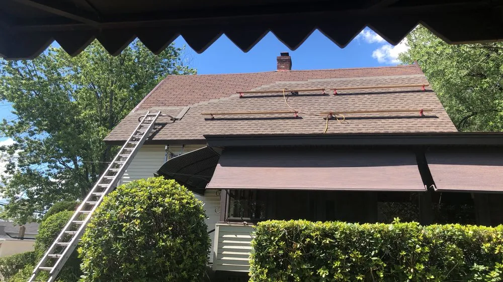 Slide of Valley Roofs & More