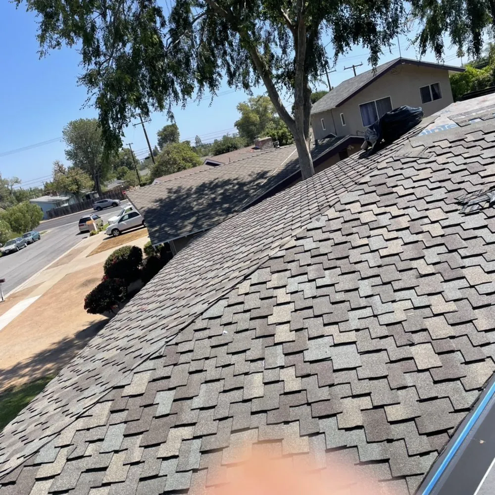 Slide of Valley View Roofing