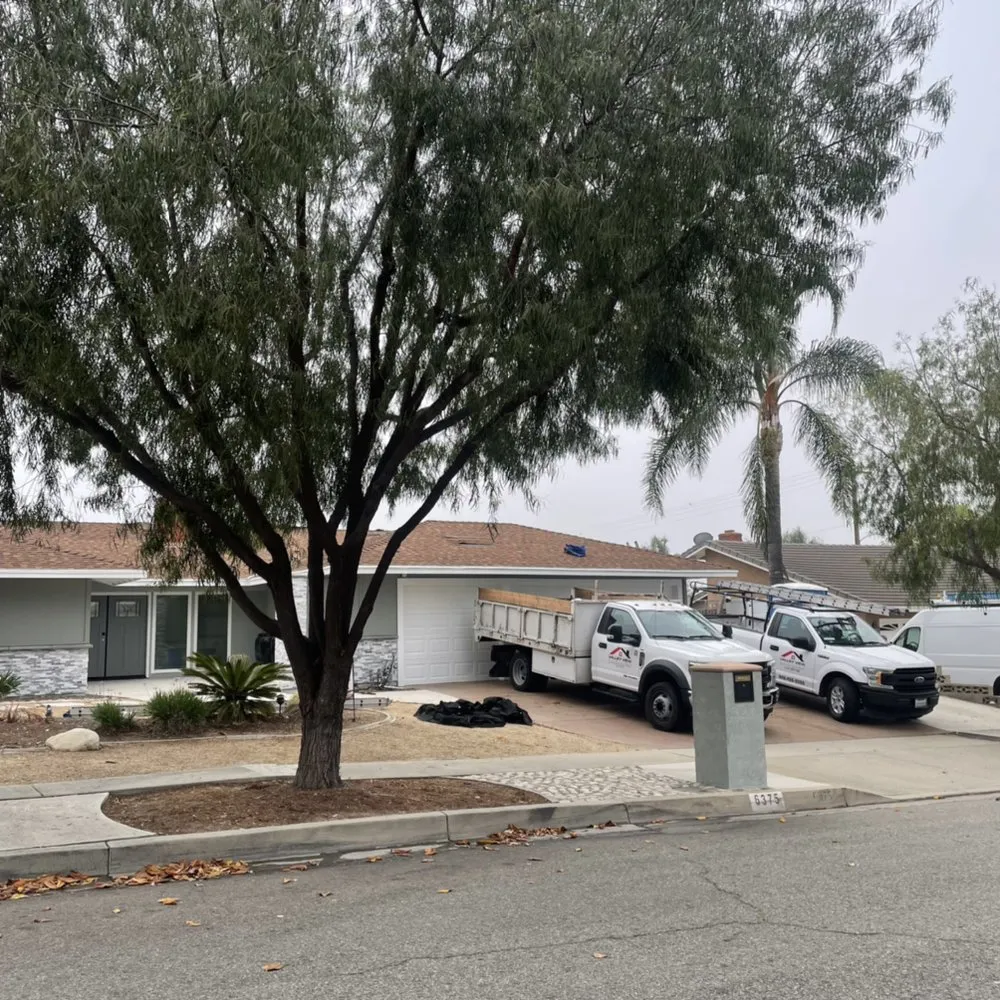 Slide of Valley View Roofing