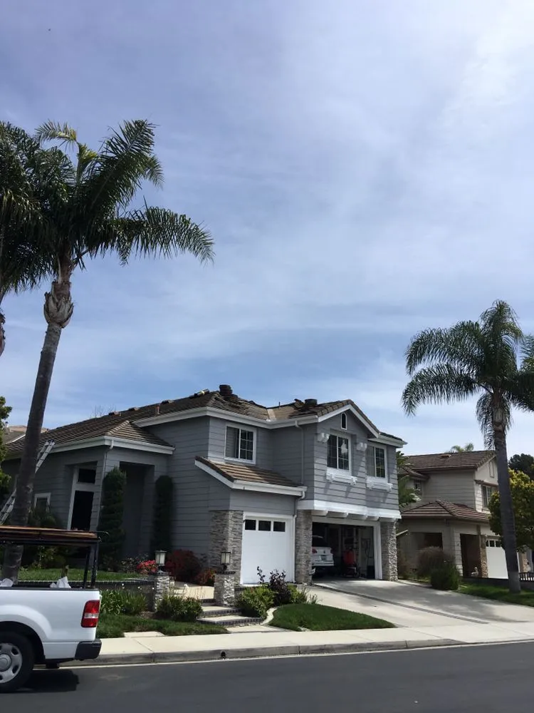 Slide of Valley View Roofing