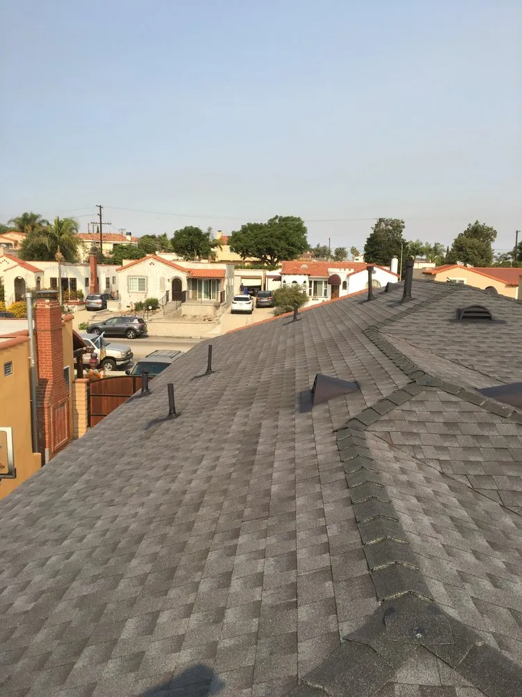 Slide of Valley View Roofing