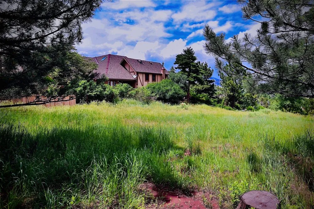 Slide of Valor Construction