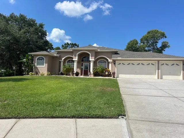 Slide of Valor Home Services