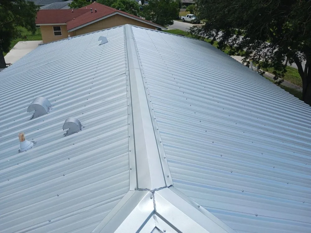 Slide of Valor Home Services