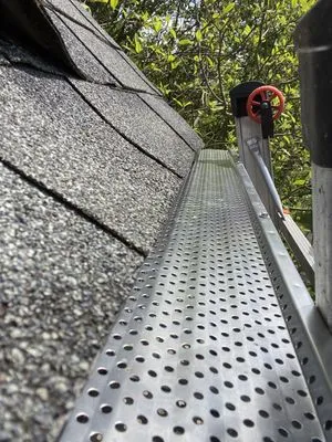 Valor Restoration Logo