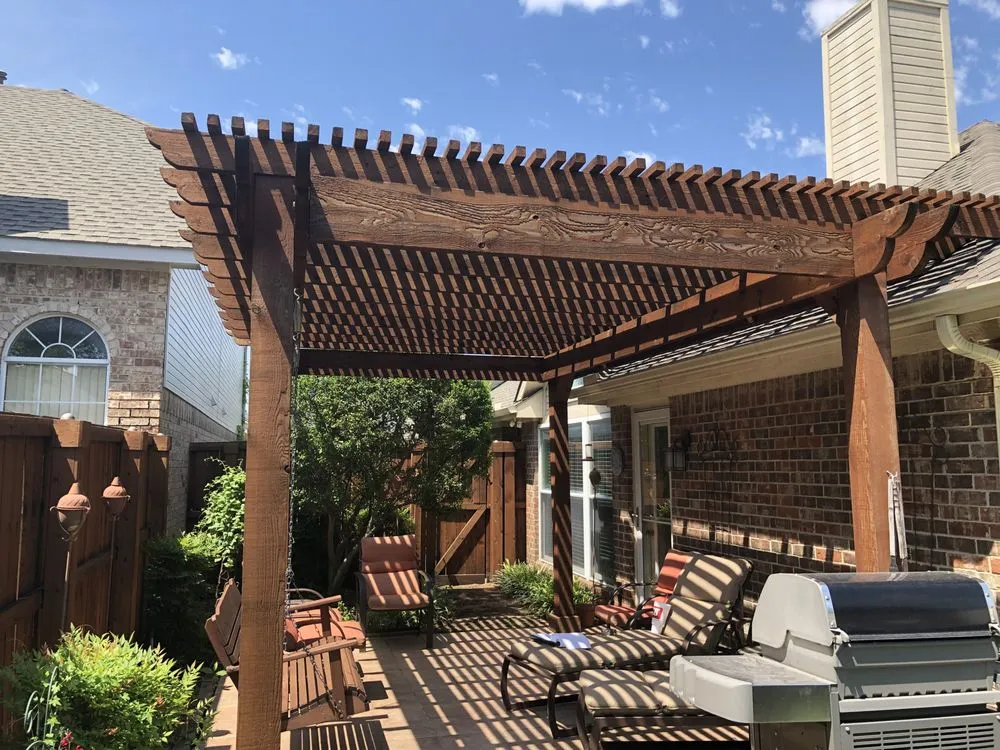 Slide of Valor Roofing Group