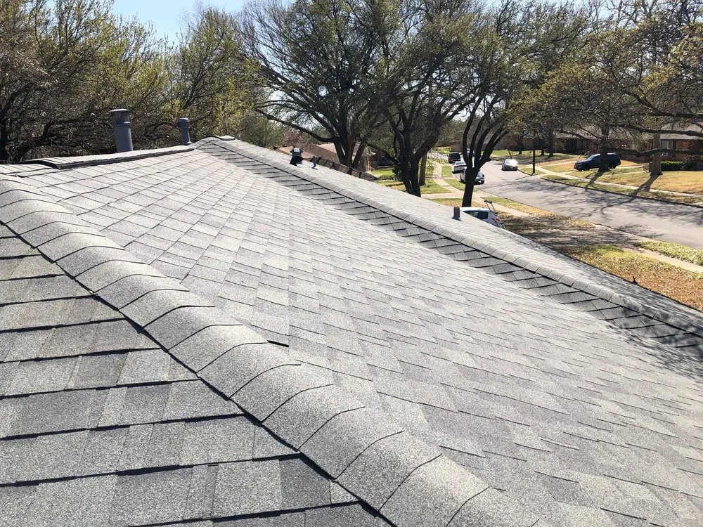 Slide of Valor Roofing Group