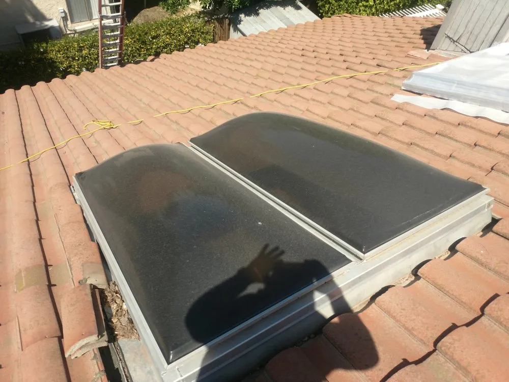 Reliable shingle roofing service in Winnetka, CA - Van Zandt Roofing and Skylights