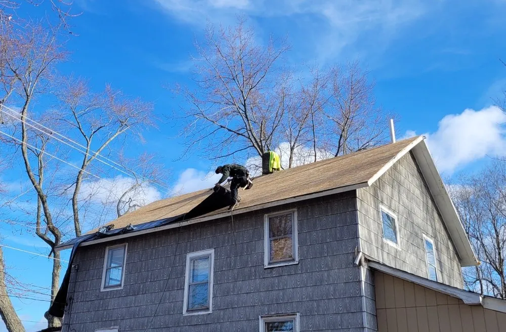 Slide of VANBECKS Roofing and Siding
