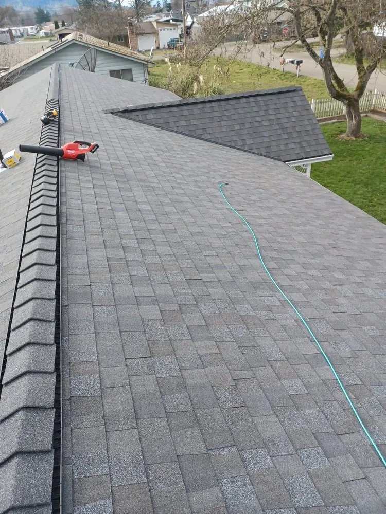 Slide of Vancills Roofing and Construction