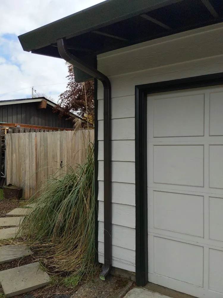 Slide of Vancouver Gutter Service