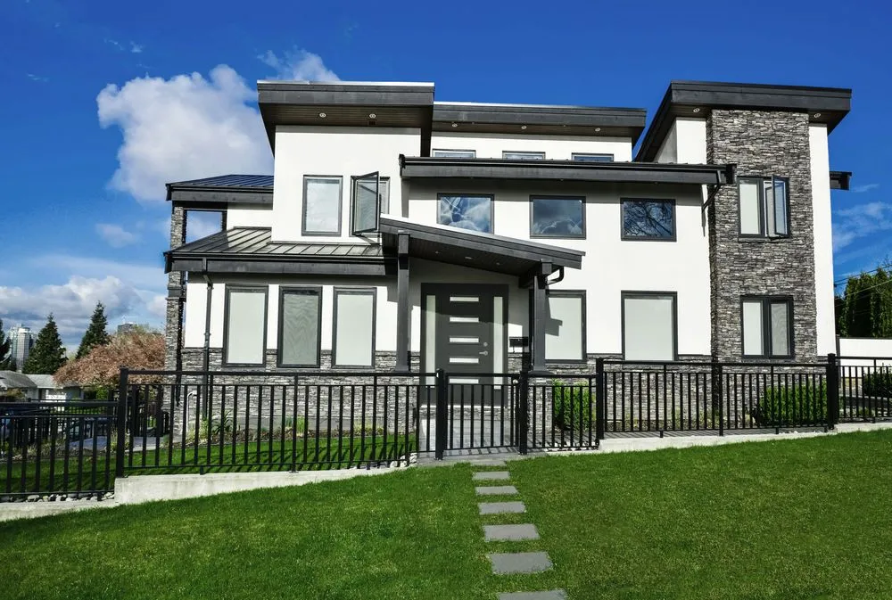 Slide of VanderLaan Home Improvement