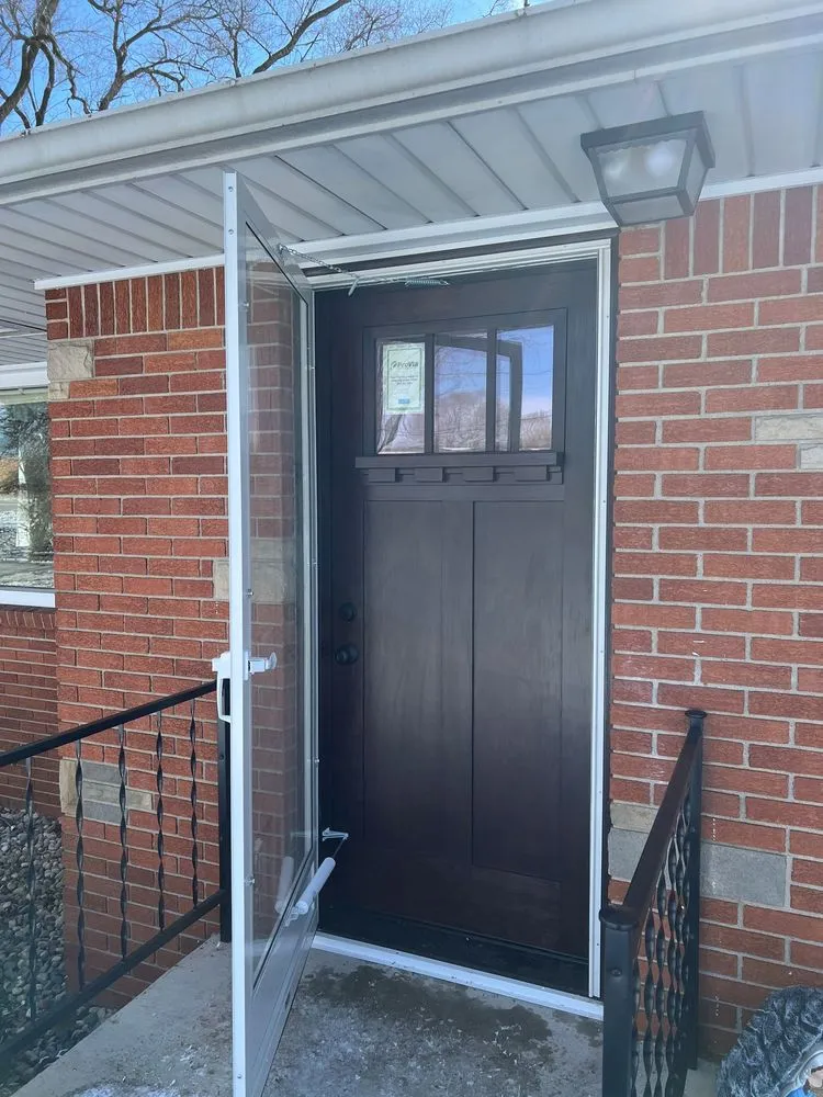 Slide of VanderLaan Home Improvement